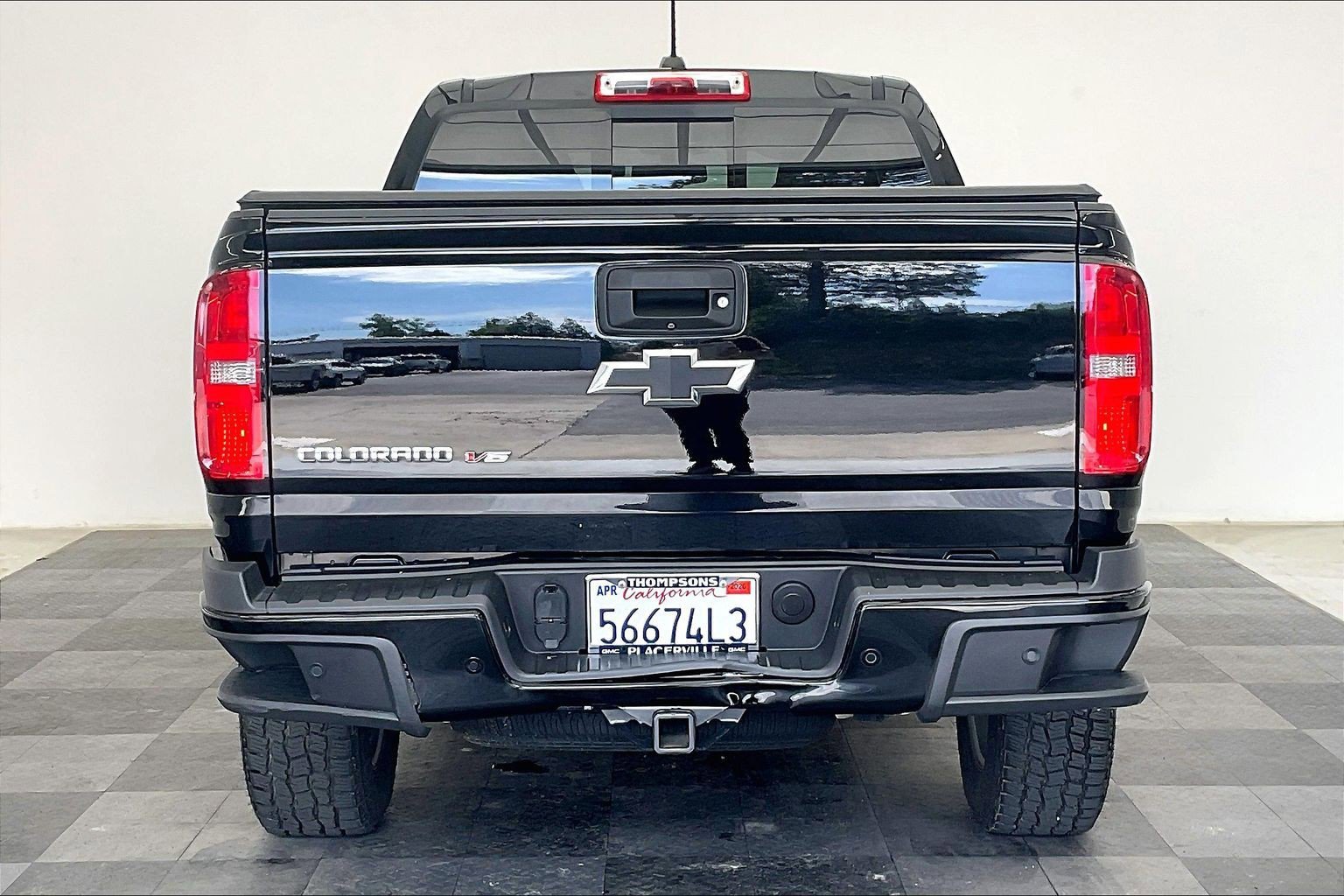 Used 2019 Black Chevrolet 2WD Z71 image 3