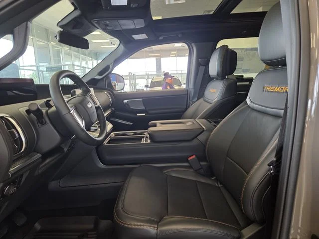New 2027 Marsh Gray Ford Tremor® image 44