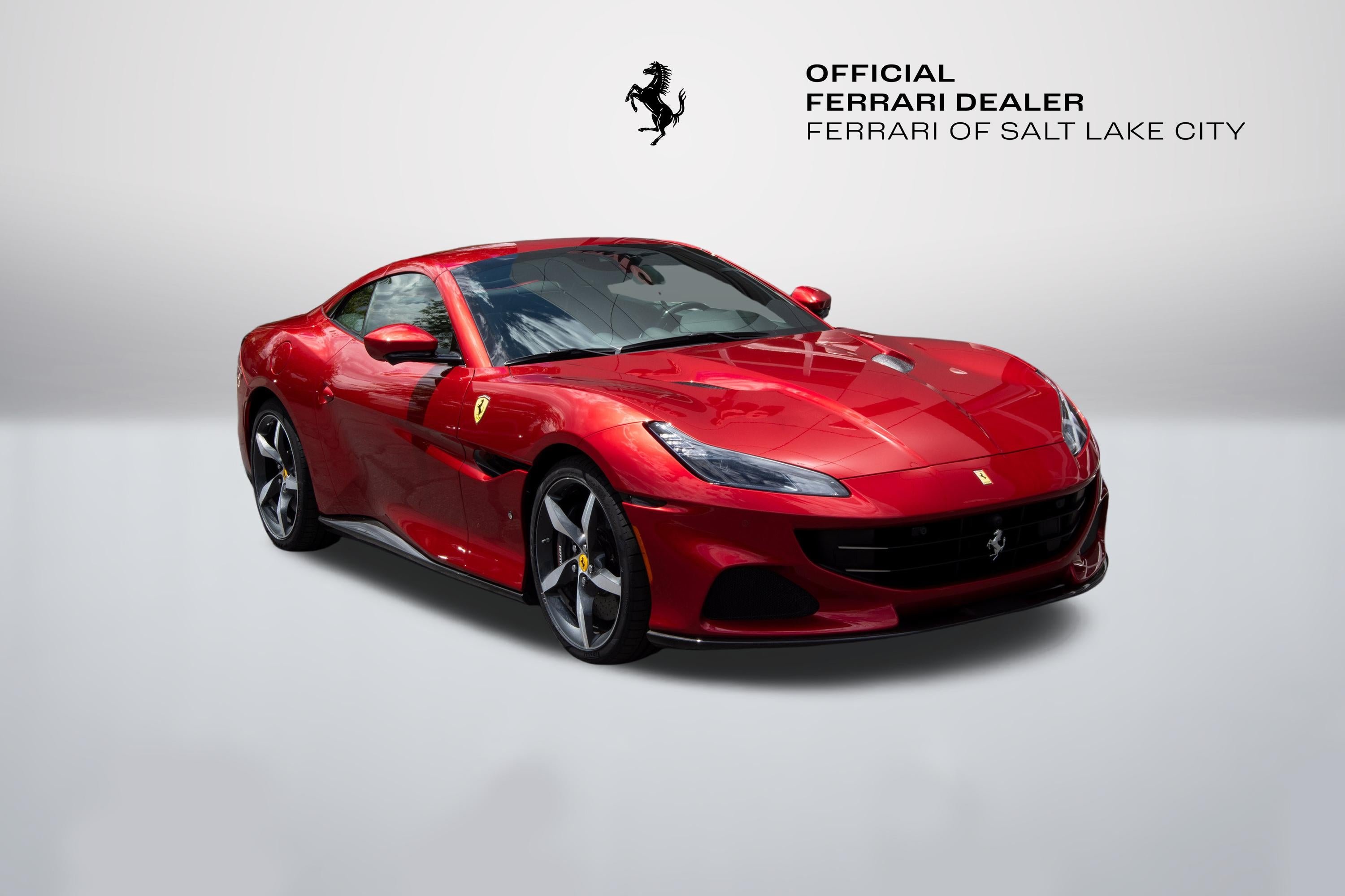 Used 2022 Rosso Portofino Ferrari Convertible image 8
