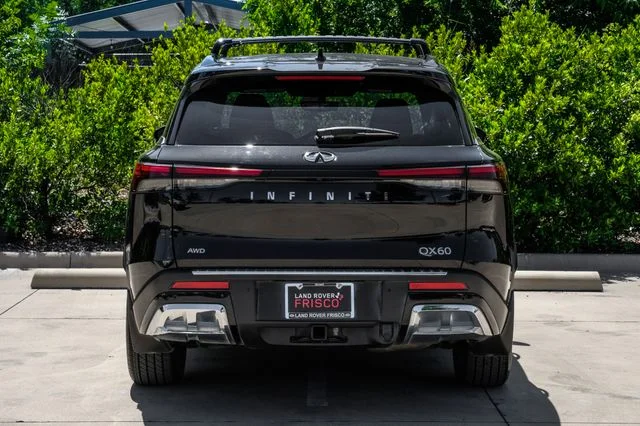 Used 2022 Black INFINITI Autograph image 13