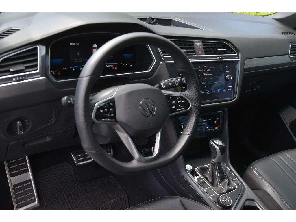 Used 2022 Deep Black Pearl Volkswagen SE R-Line Black image 13