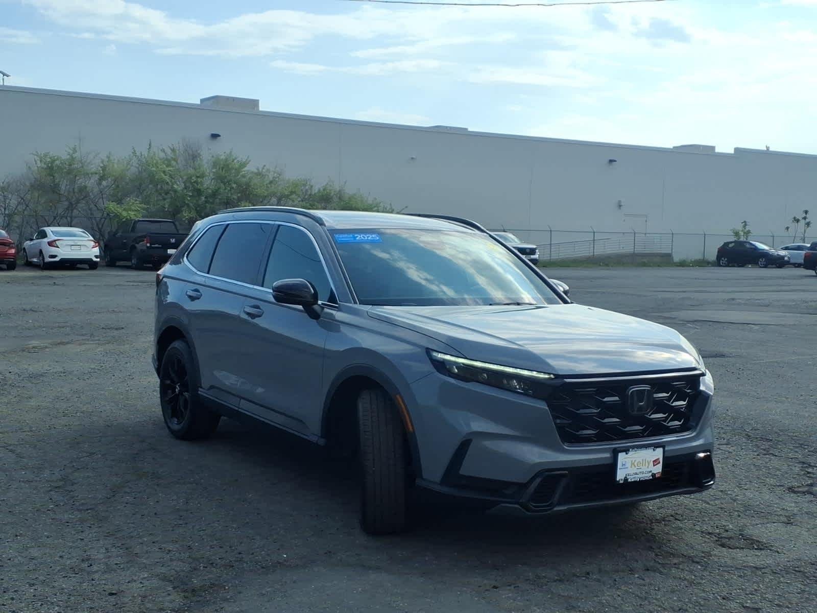 Certified Used 2025 Urban Gray Pearl Honda Sport-L image 3