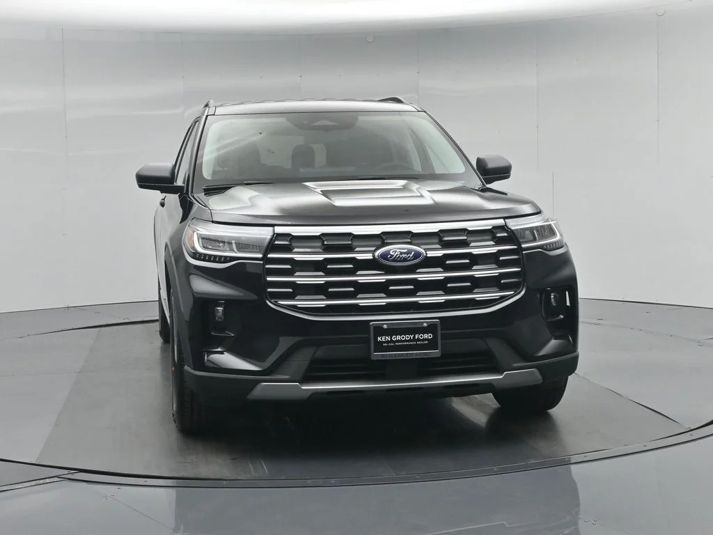 New 2026 Agate Black Metallic Ford Active image 55