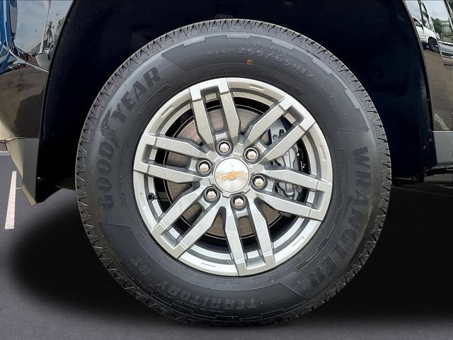 New 2026 Black Chevrolet LT image 15
