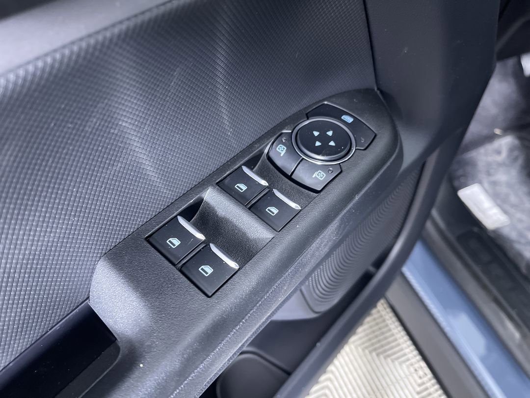 New 2026 Azure Gray Metallic Tri-Coat Ford Outer Banks image 14