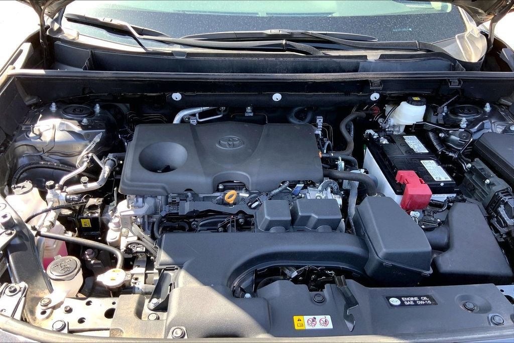 Used 2025 Magnetic Gray Metallic Toyota XLE image 10