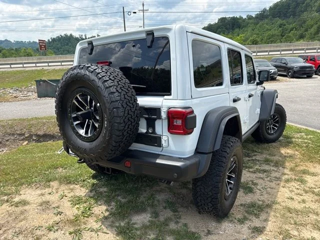 New 2026 White Jeep Moab 392 image 3
