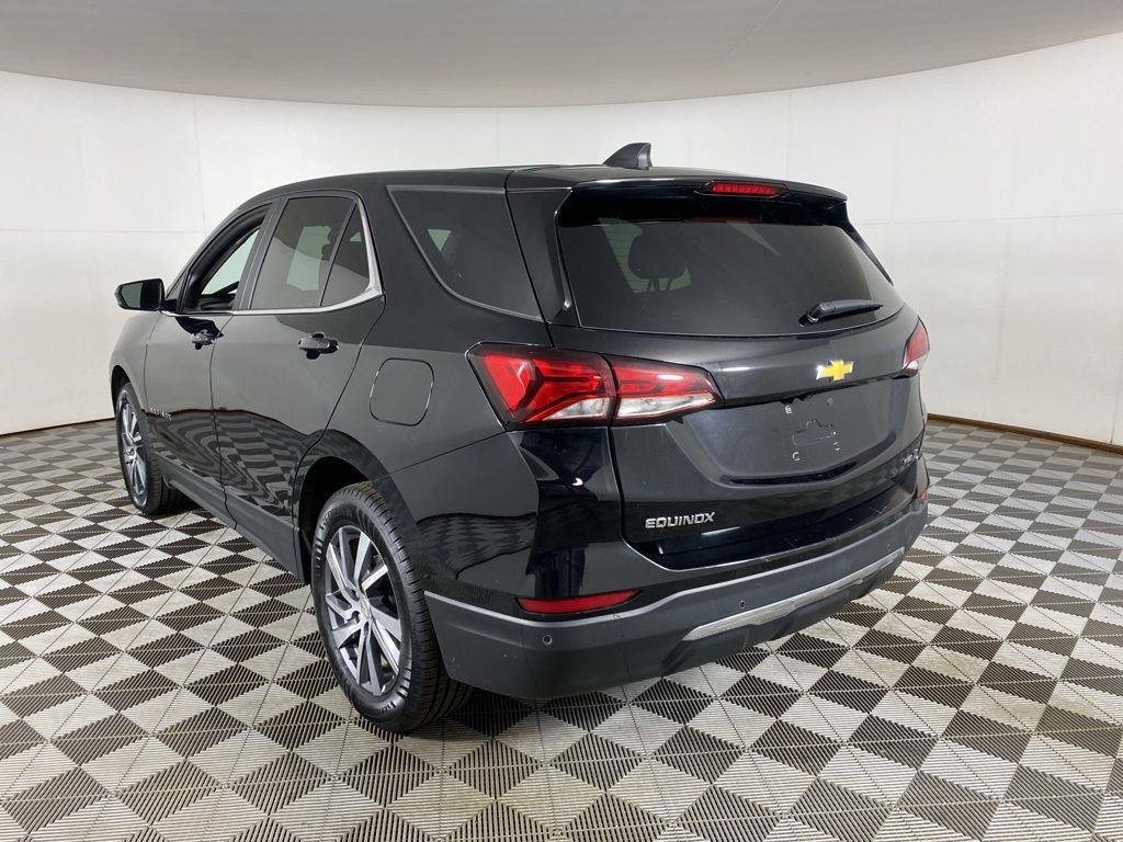 Used 2024 Black Metallic Chevrolet LT image 5
