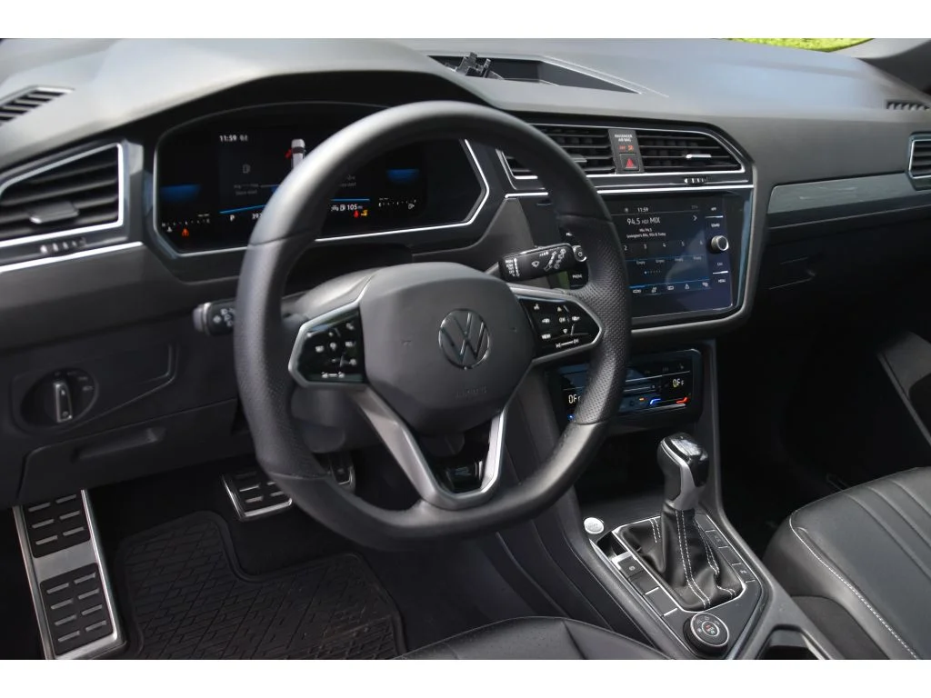 Used 2022 Deep Black Pearl Volkswagen SE R-Line Black image 13