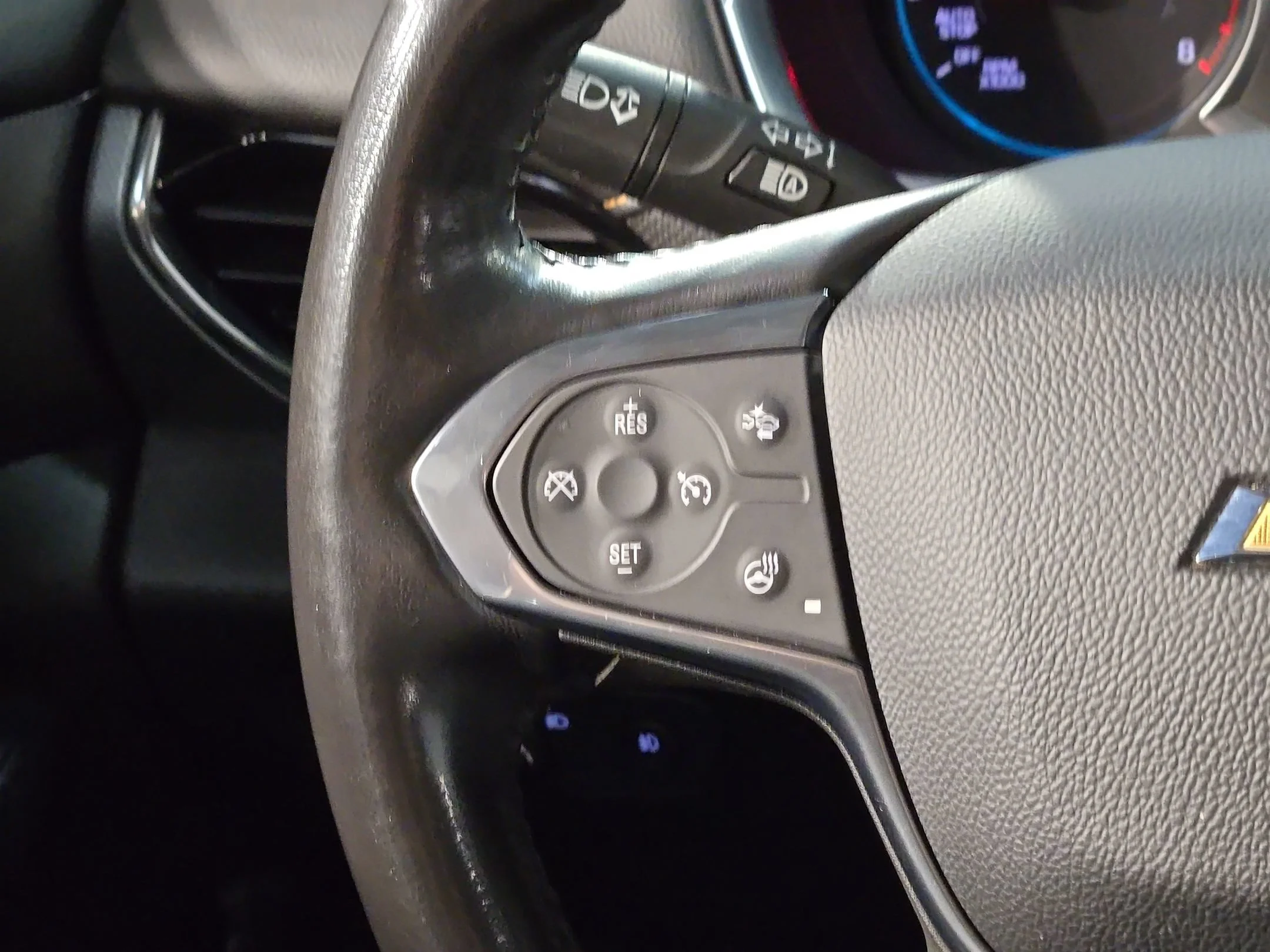 Used 2019 Summit White Chevrolet Premier image 28