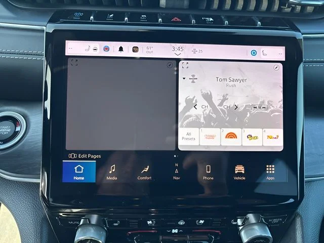 Used 2022 Brown Jeep Overland 4xe image 23