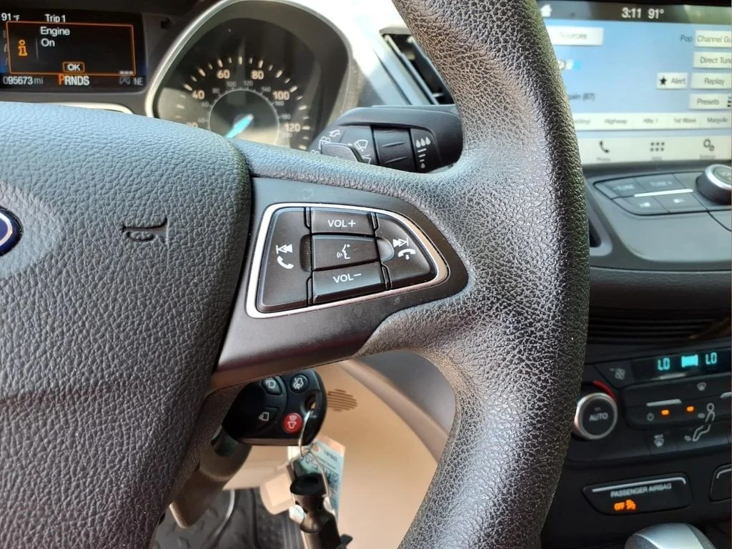 Used 2017 White Ford SE image 13