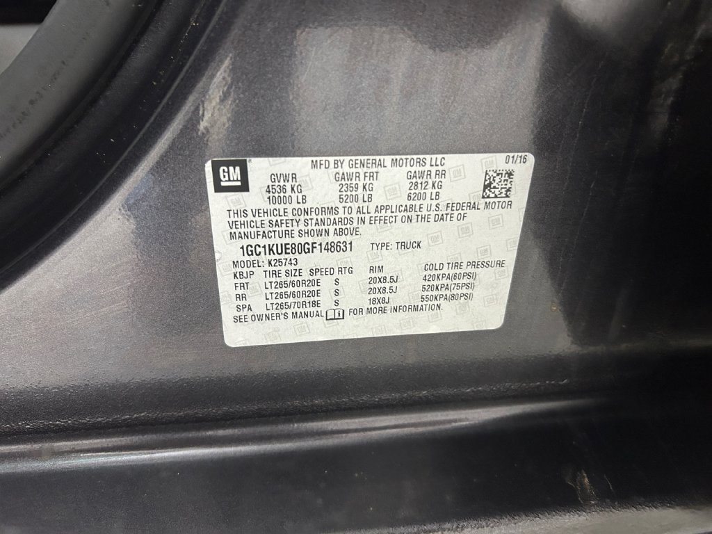 Used 2016 Gray Chevrolet Work Truck image 18