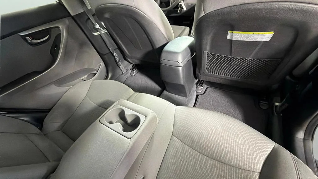 Used 2016 White Hyundai SE image 30