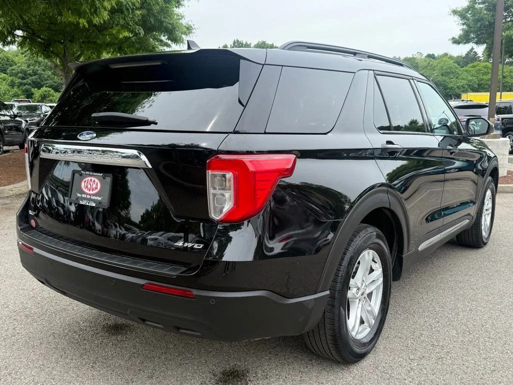 Used 2023 Black Ford XLT image 8
