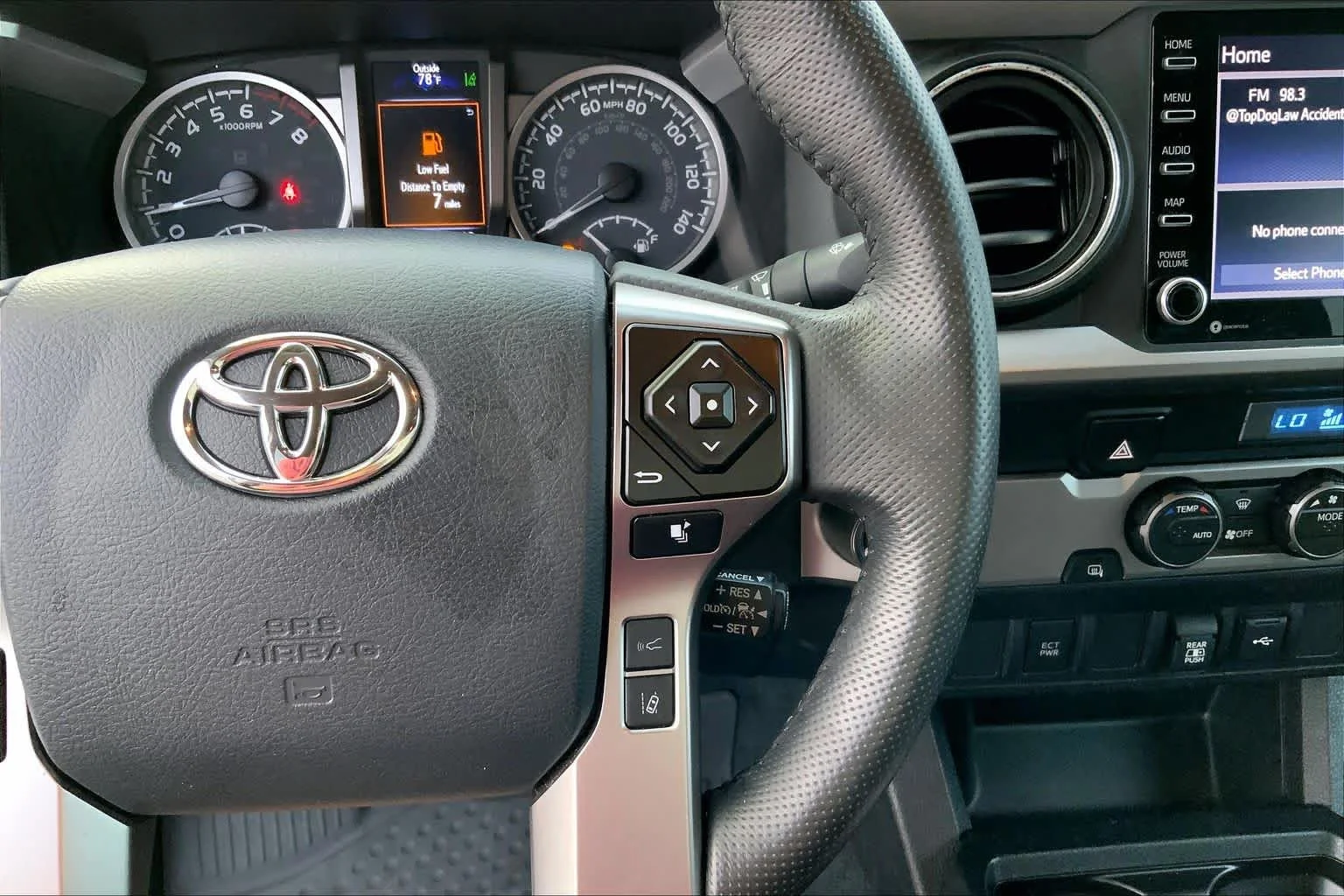 Used 2023 Ice Cap Toyota SR5 image 24