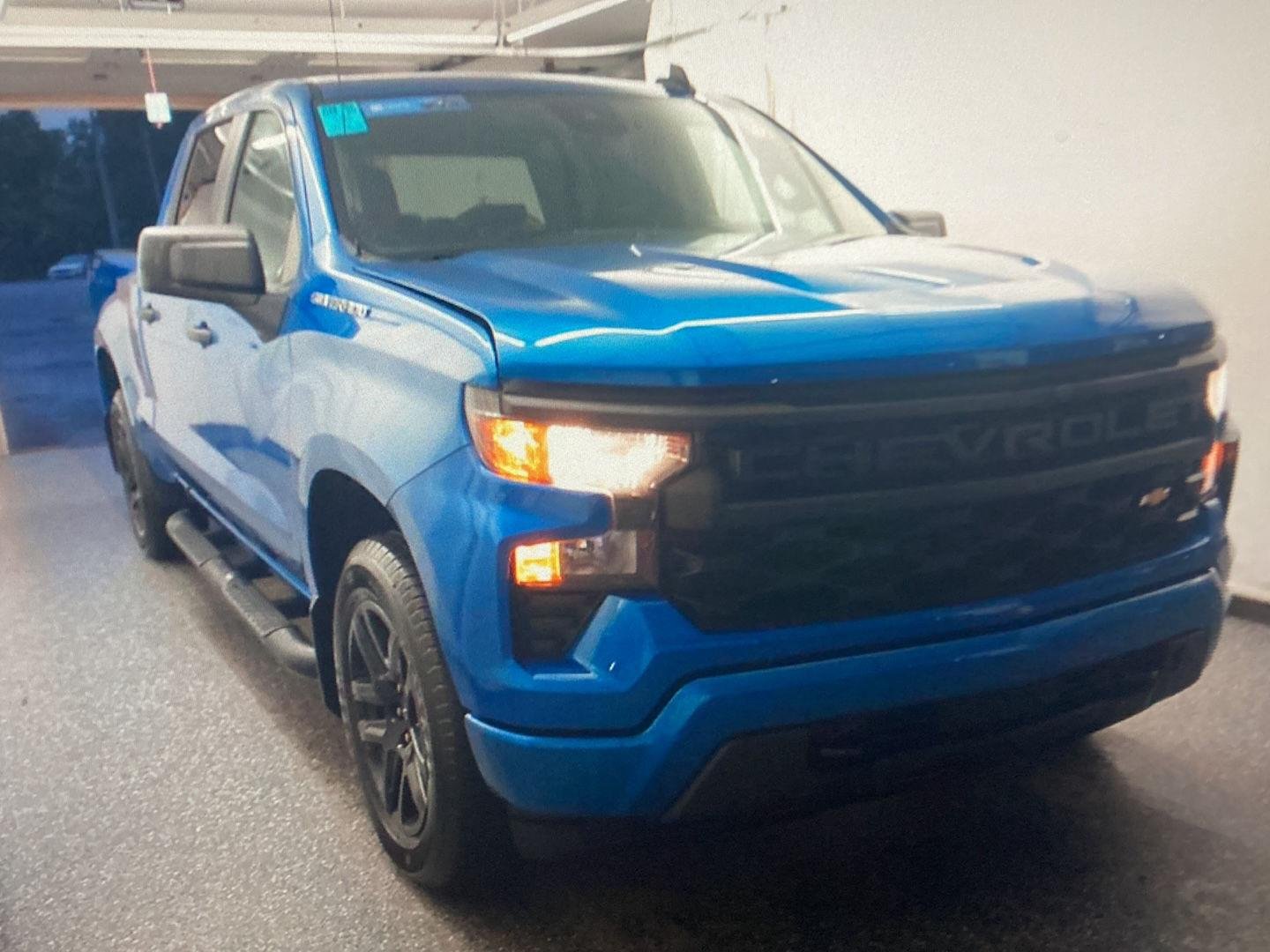 Used 2024 Glacier Blue Metallic Chevrolet Custom image 5