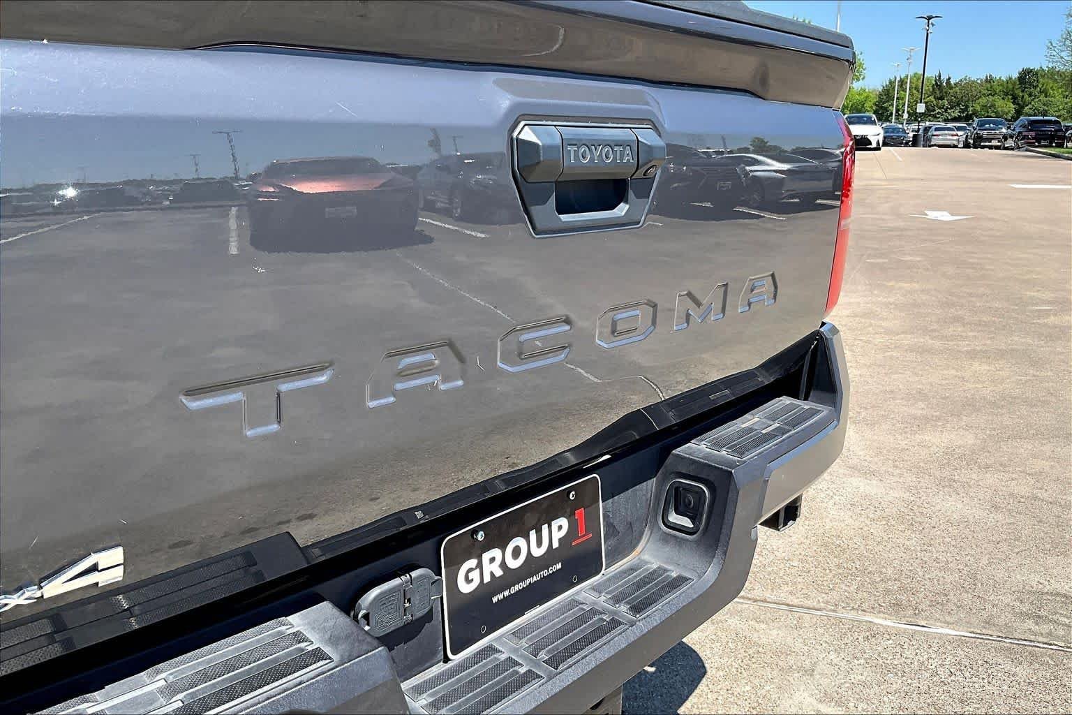 Used 2025 Underground Toyota SR5 image 29