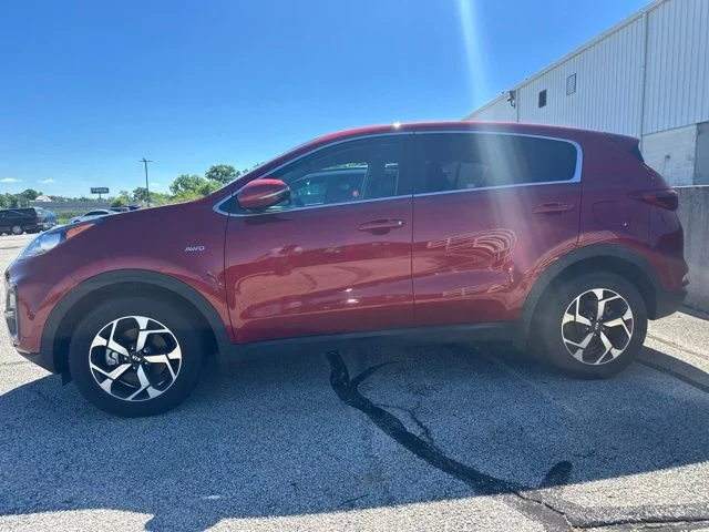 Used 2020 Red Kia LX image 7