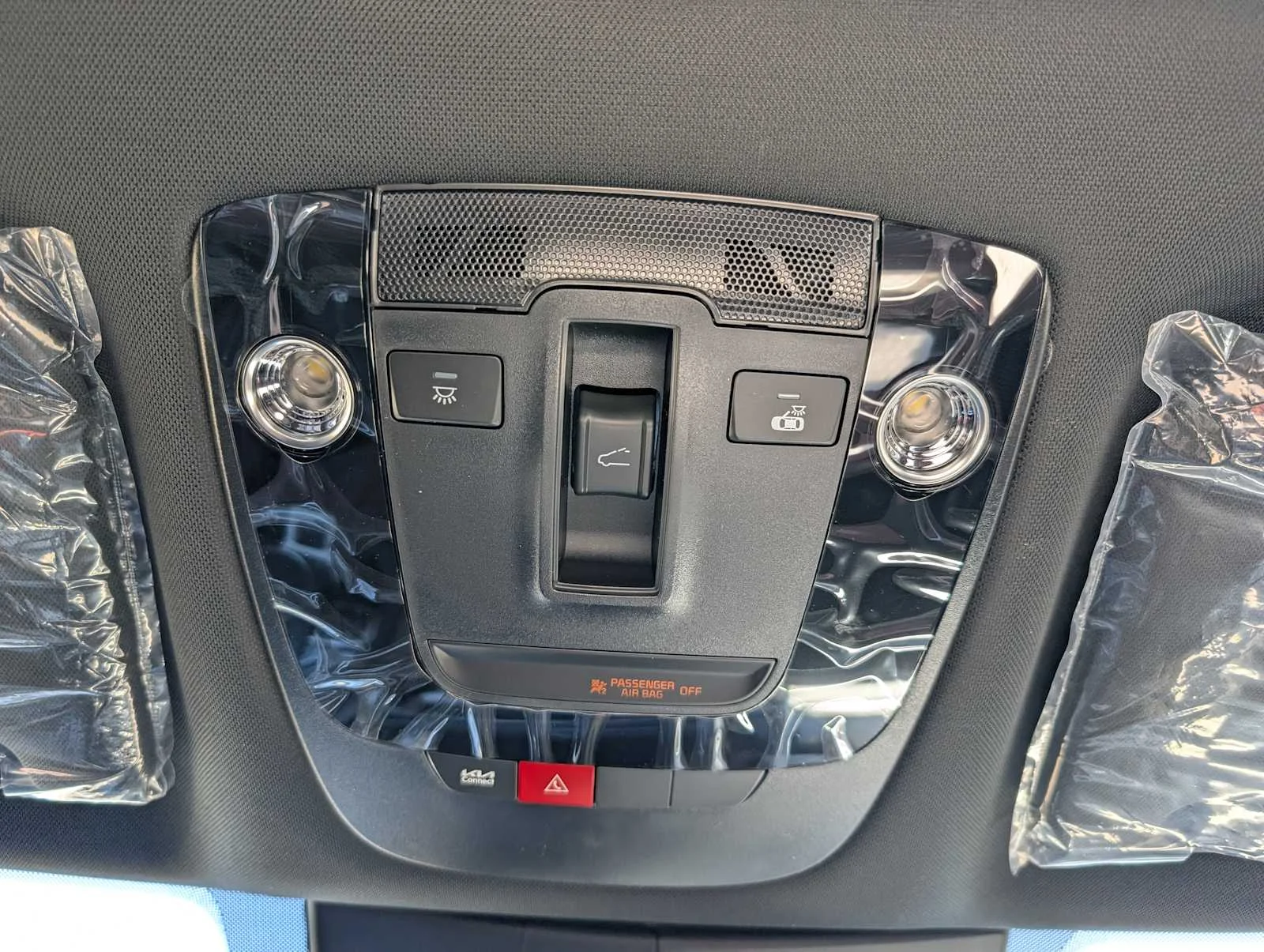 New 2026 Snow White Pearl Kia GT-Line image 28