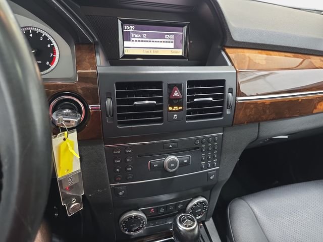 Used 2012 Gray Mercedes-Benz GLK 350 image 19