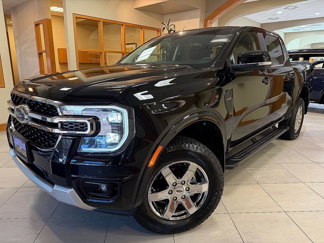 Pre-Owned 2025 Ford Ranger LARIAT With Navigation