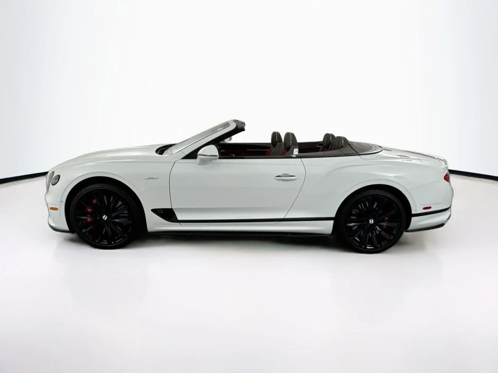 Used 2022  Bentley Speed image 8