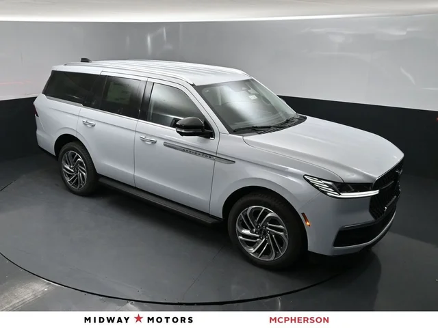 2026 Lincoln Navigator Premiere
