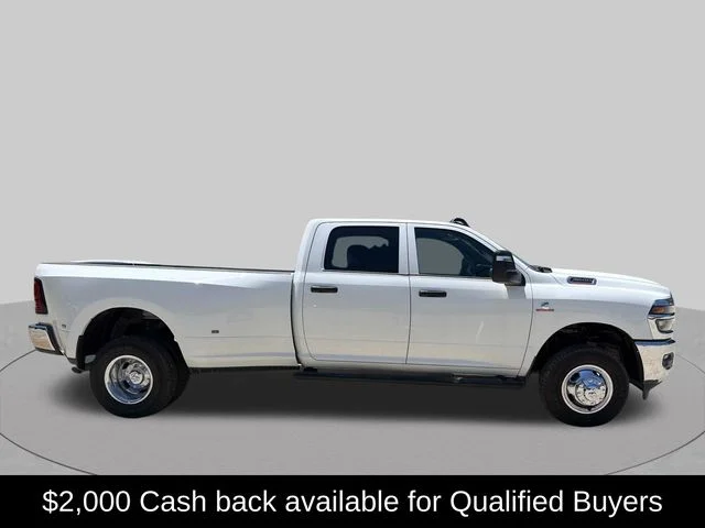 New 2026 Bright White Clear-Coat Exterior Paint RAM Tradesman image 2
