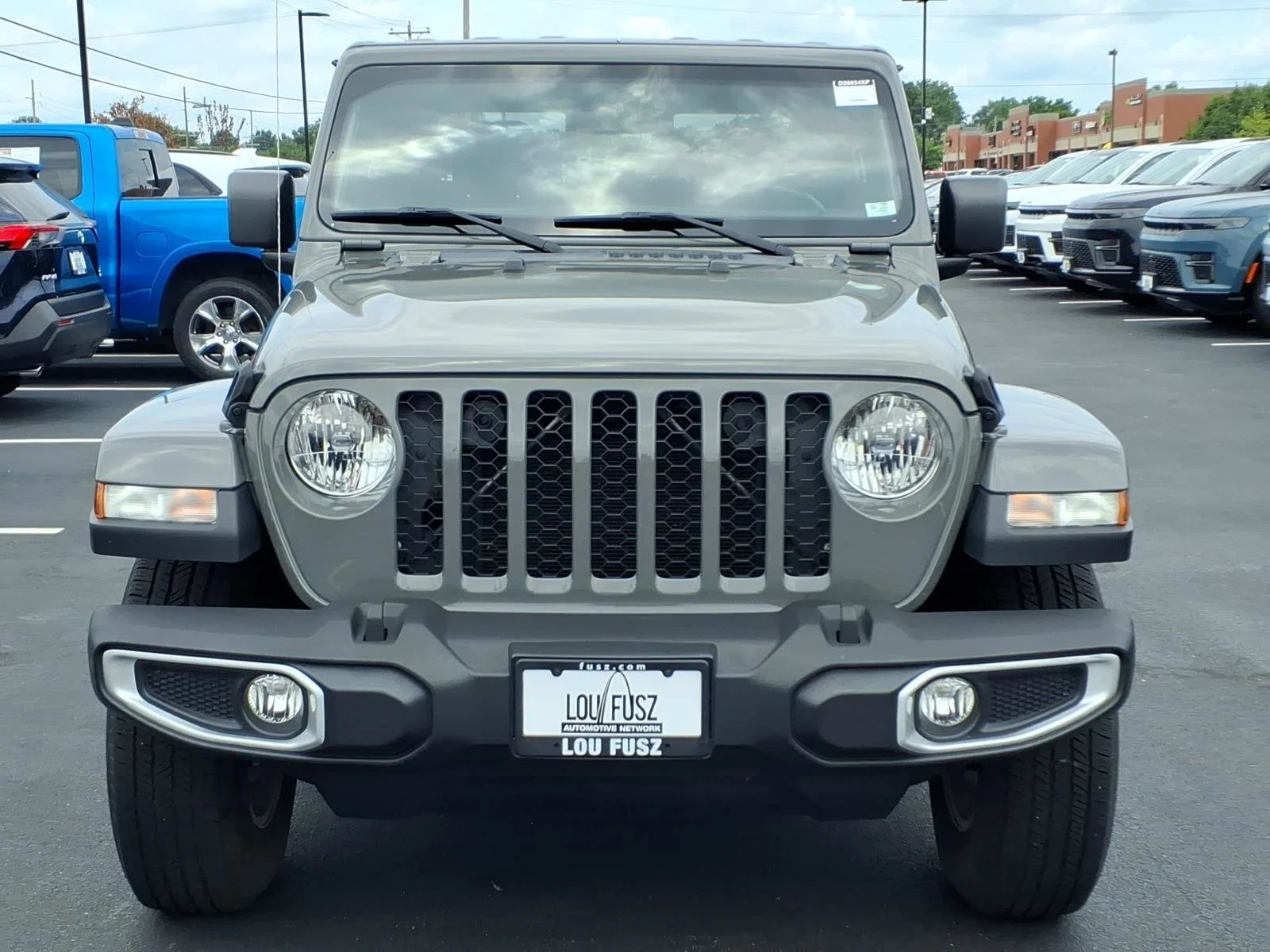 Used 2023 Sting-Gray Clearcoat Jeep Sport S image 32