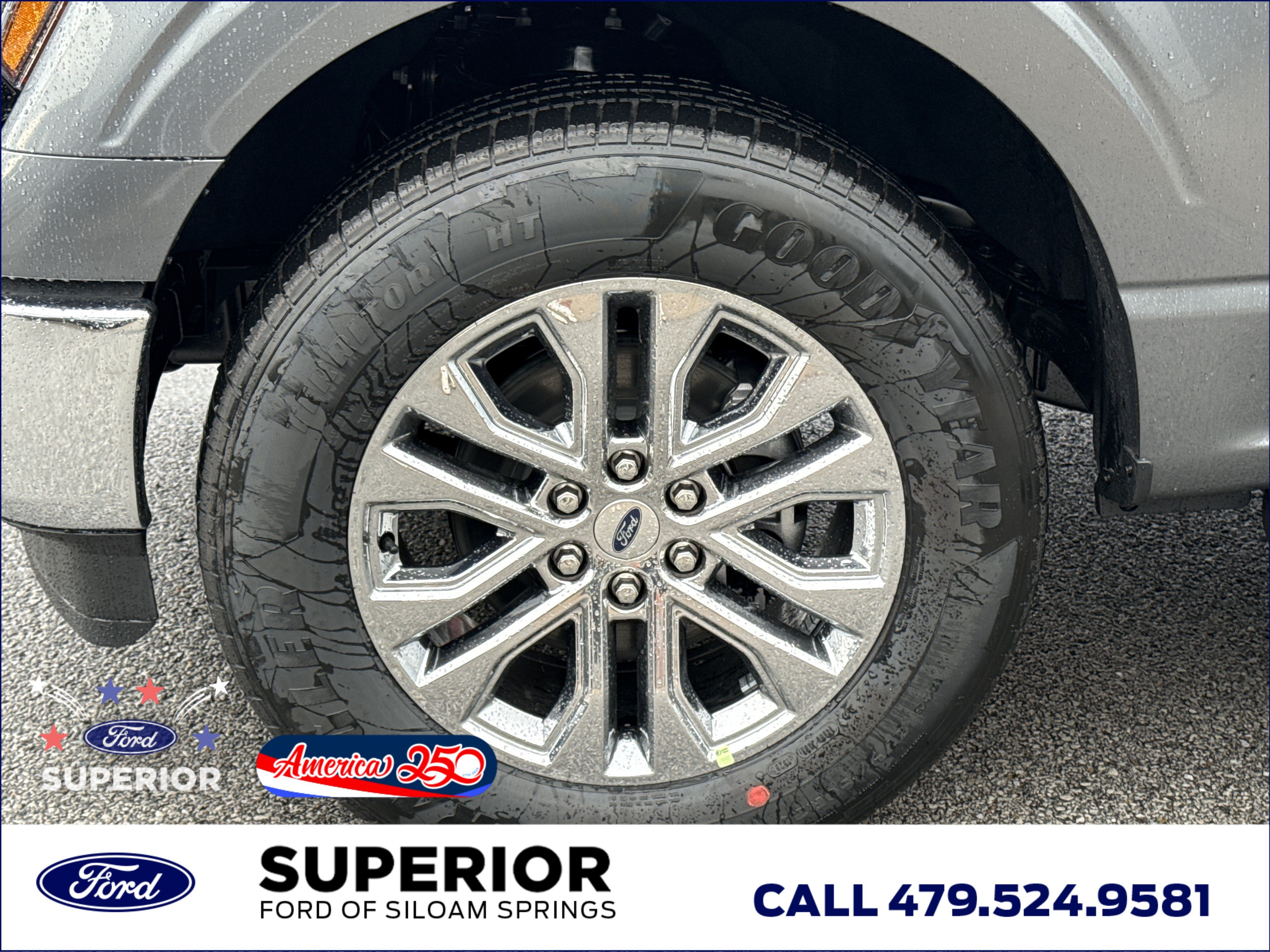 New 2026 Carbonized Gray Metallic Ford XLT image 14