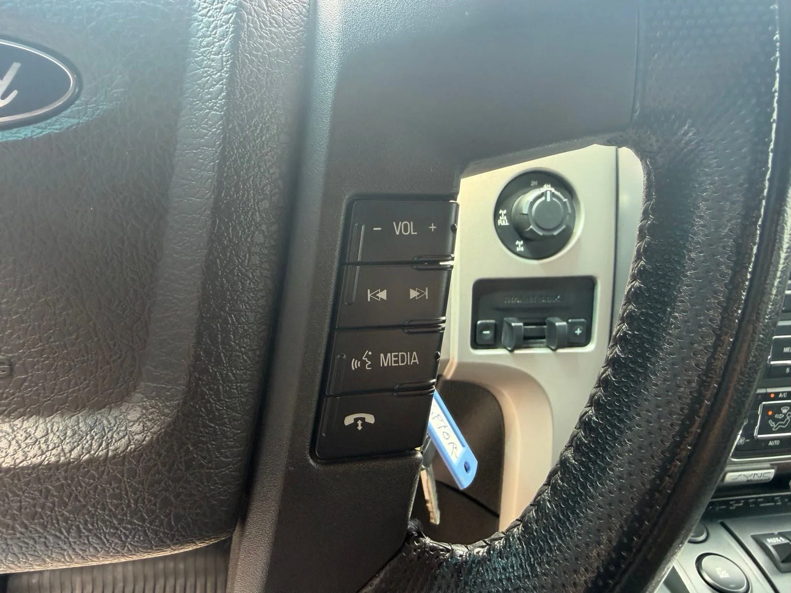 Used 2013 White Ford SVT Raptor image 16