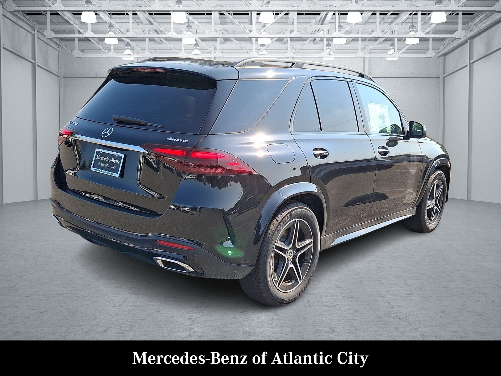 New 2026 Obsidian Black Metallic Mercedes-Benz GLE 450 image 4