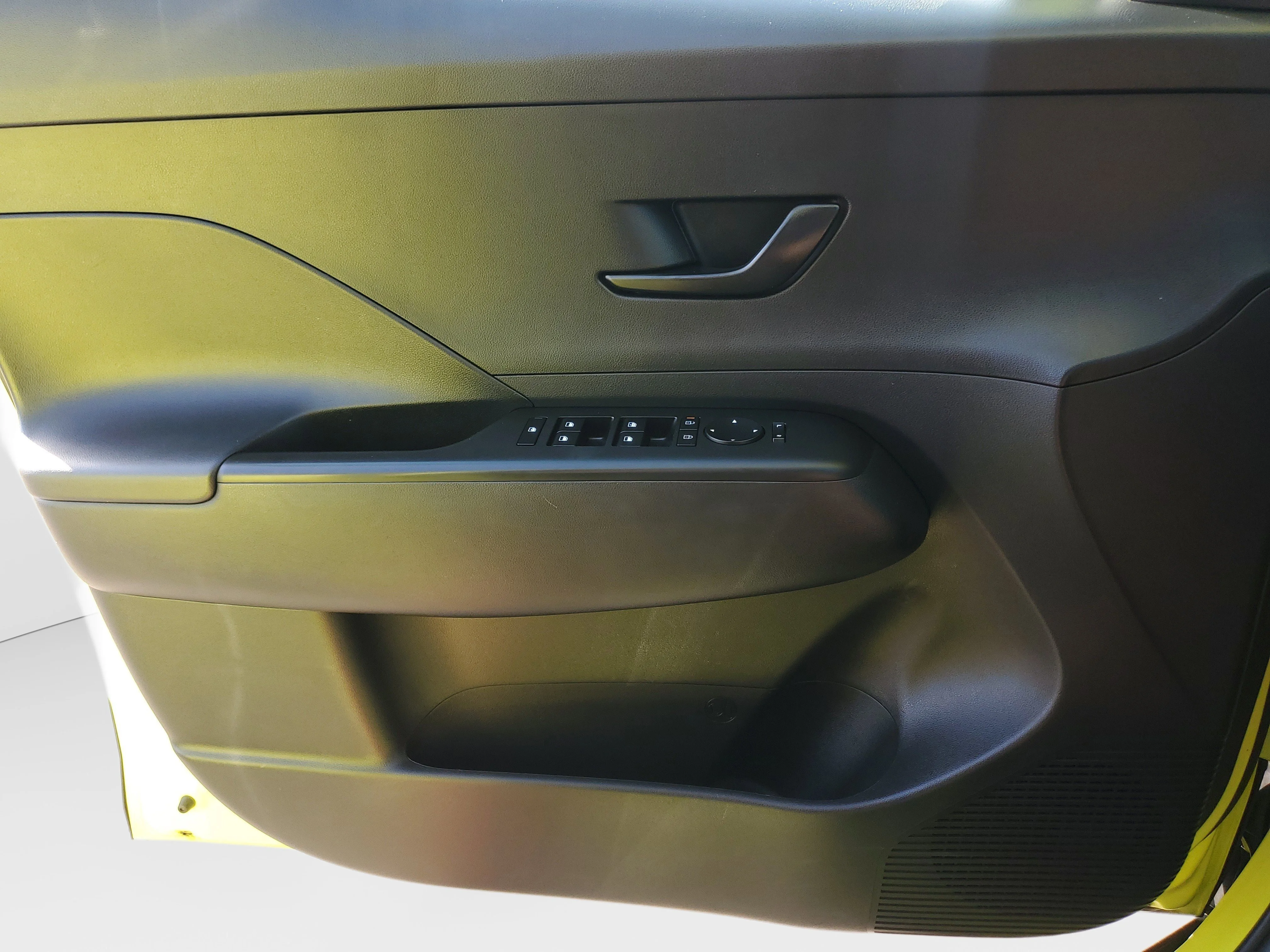 Used 2024 Yellow Hyundai SEL image 27