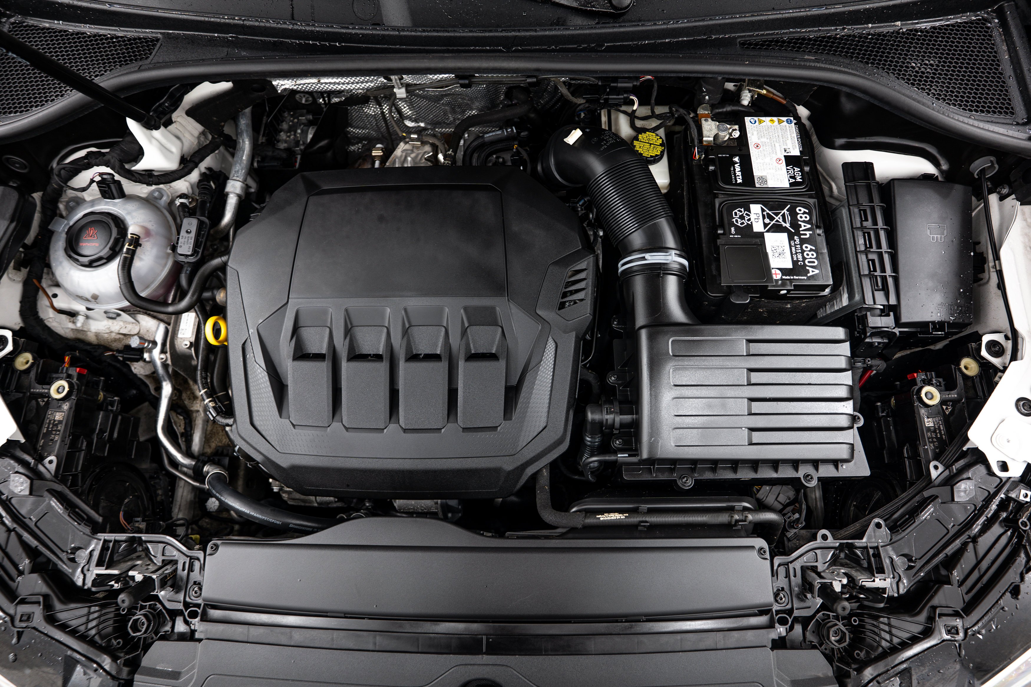 Used 2023 Summit White Chevrolet Premier image 22