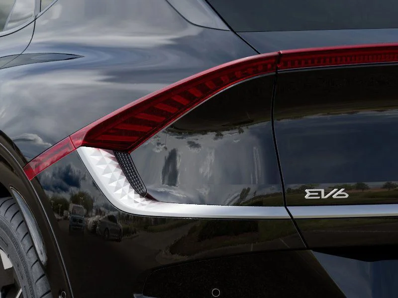 2025 Kia EV6 Wind - Photo 13