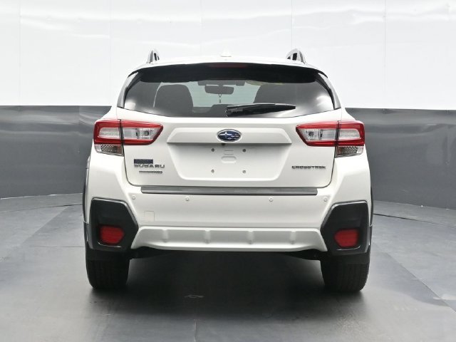 Used 2019 White Subaru 2.0i Limited image 2
