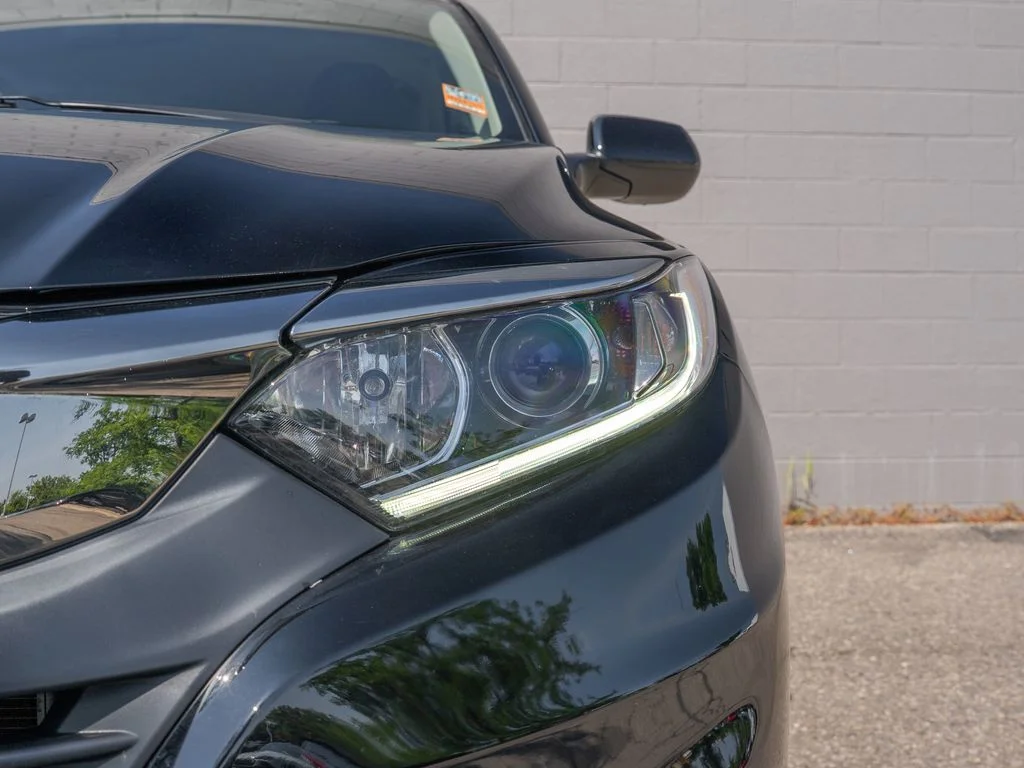 Used 2022 Black Honda LX image 11