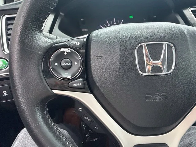 Used 2014 White Honda EX-L image 22