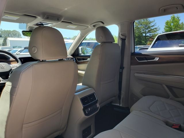 New 2026 White Volkswagen SE image 11