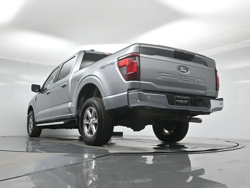 Certified Used 2025 Silver Ford XLT image 49