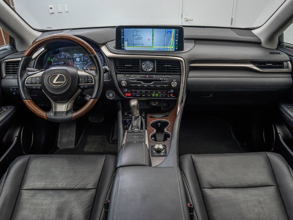 Used 2020 Atomic Silver Lexus 350 image 33