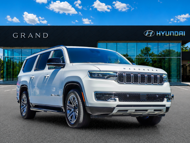 Used 2023 White Jeep Series II image 8