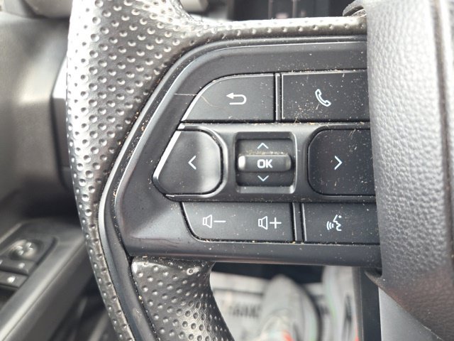 Used 2025  Toyota SR5 image 22