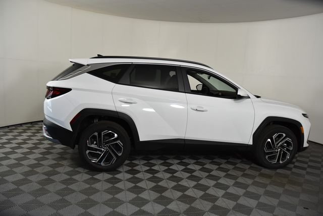 New 2026 White Hyundai SEL Plus AWD image 10