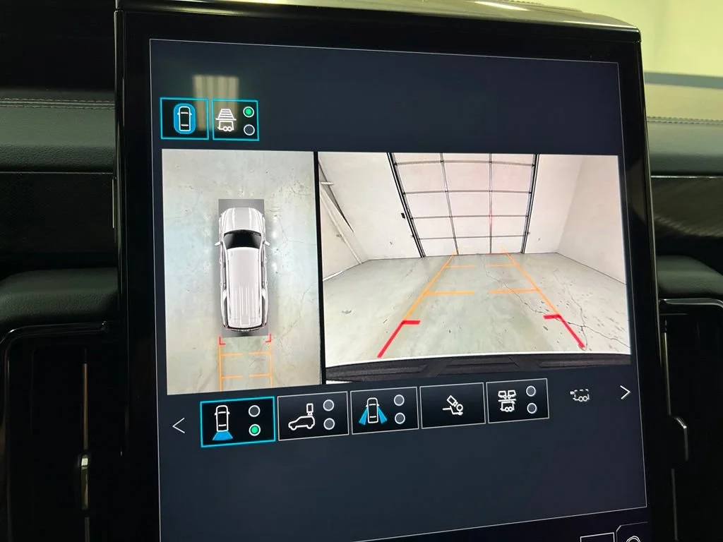 2026 GMC Yukon XL AT4 - Photo 24