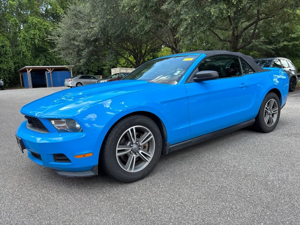 Used 2011 Blue Ford V6 Premium image 15