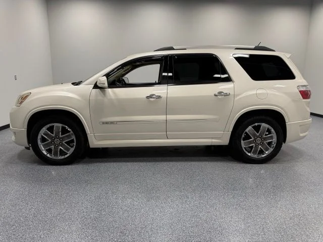Used 2011 White GMC Denali image 6