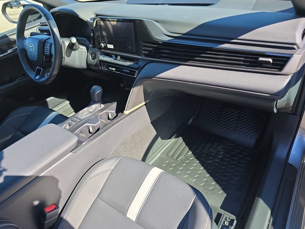 Used 2026  Toyota SE image 39