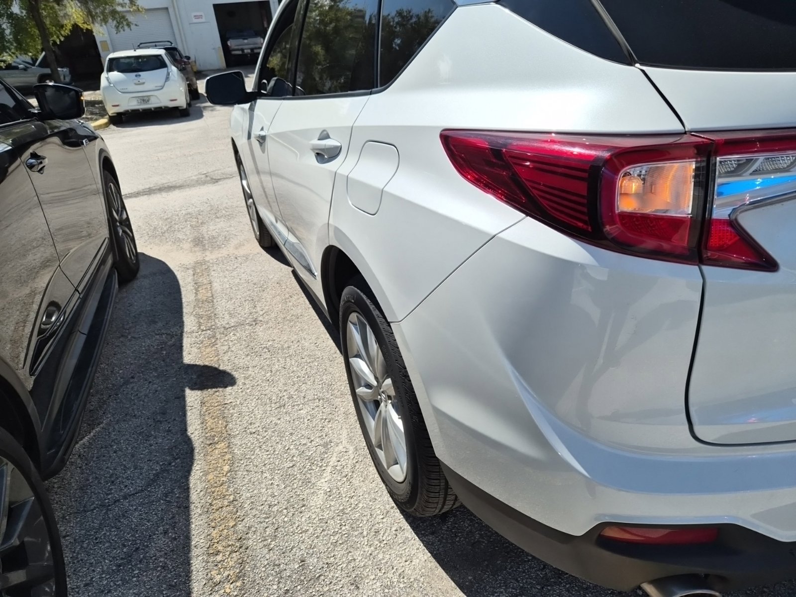 Used 2020 Platinum White Pearl Acura Base image 7